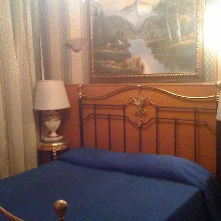 Relais Group Palace Bed & Breakfast